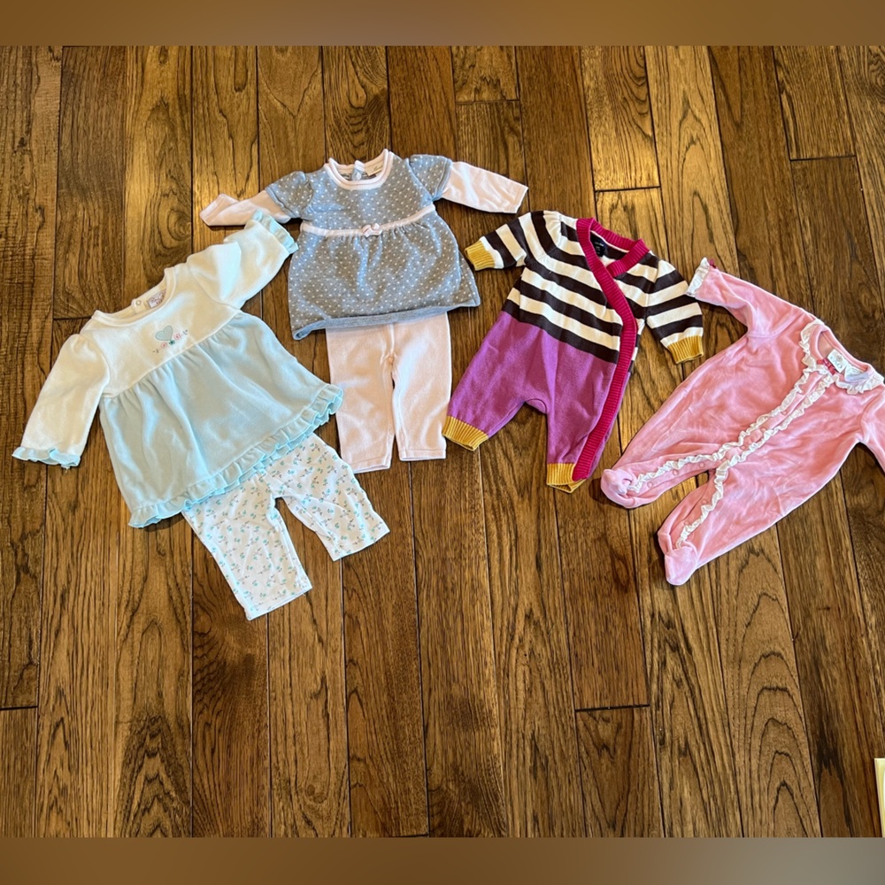Newborn-3 Month Girl: Baby Gap, FAO, Rene Rafe, Miniclasix